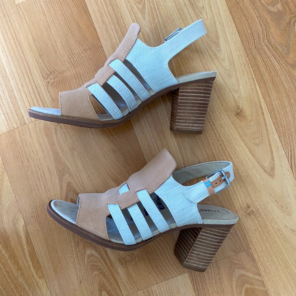 Toms Strappy Women’s Sandals